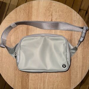 Lululemon Everywhere Belt Bag Large 2L